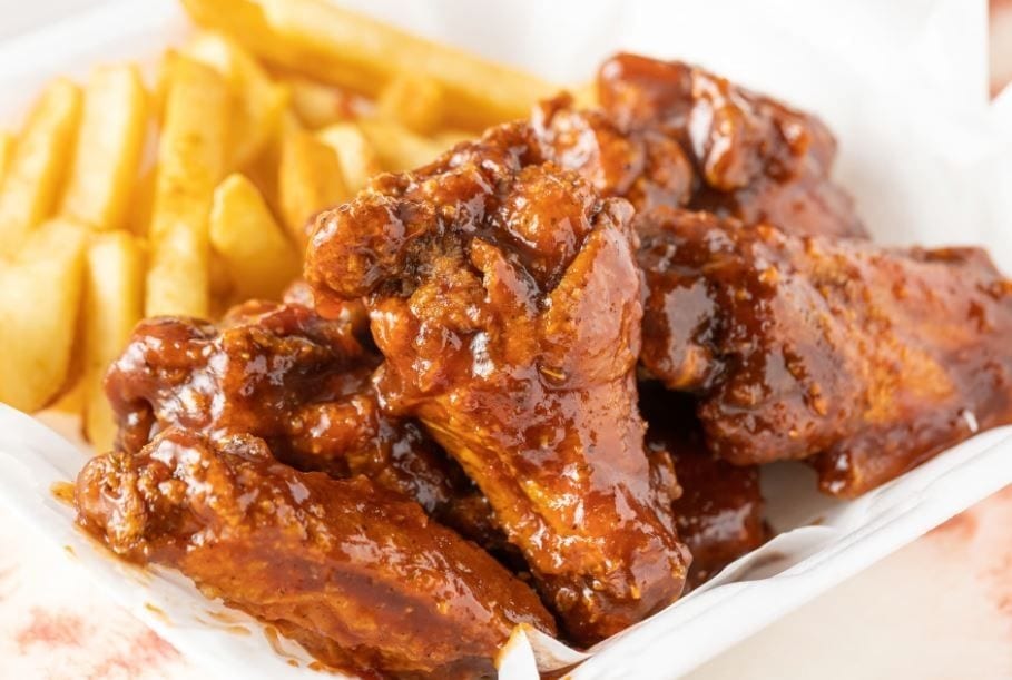 6 Jerky Fried Wings W/ Fries.